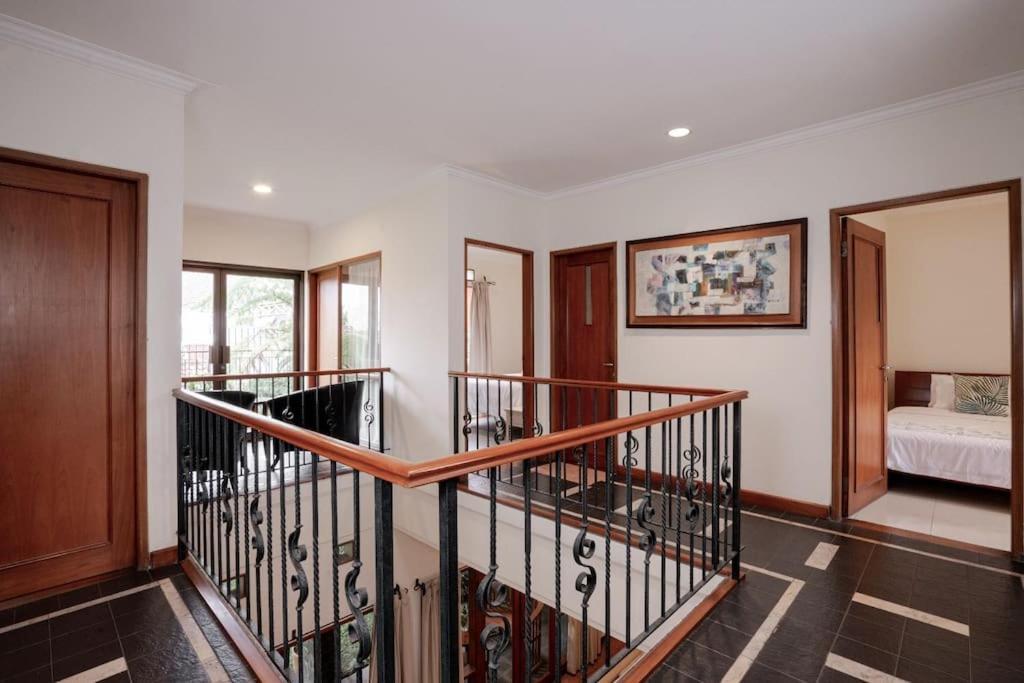 Pasteur Beautiful Luxury Home Bandung Eksteriør billede