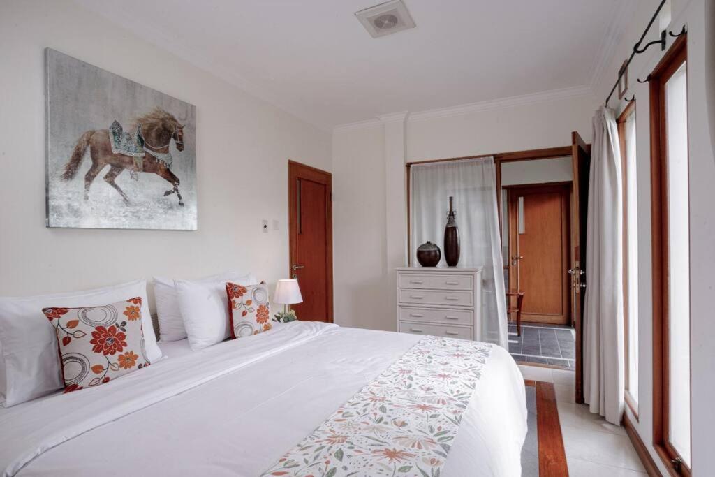 Pasteur Beautiful Luxury Home Bandung Eksteriør billede