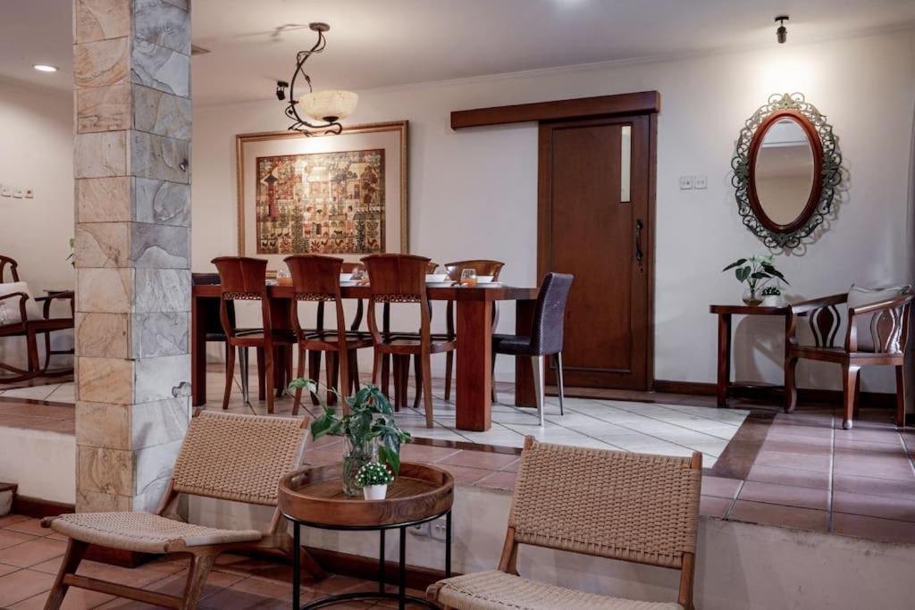 Pasteur Beautiful Luxury Home Bandung Eksteriør billede