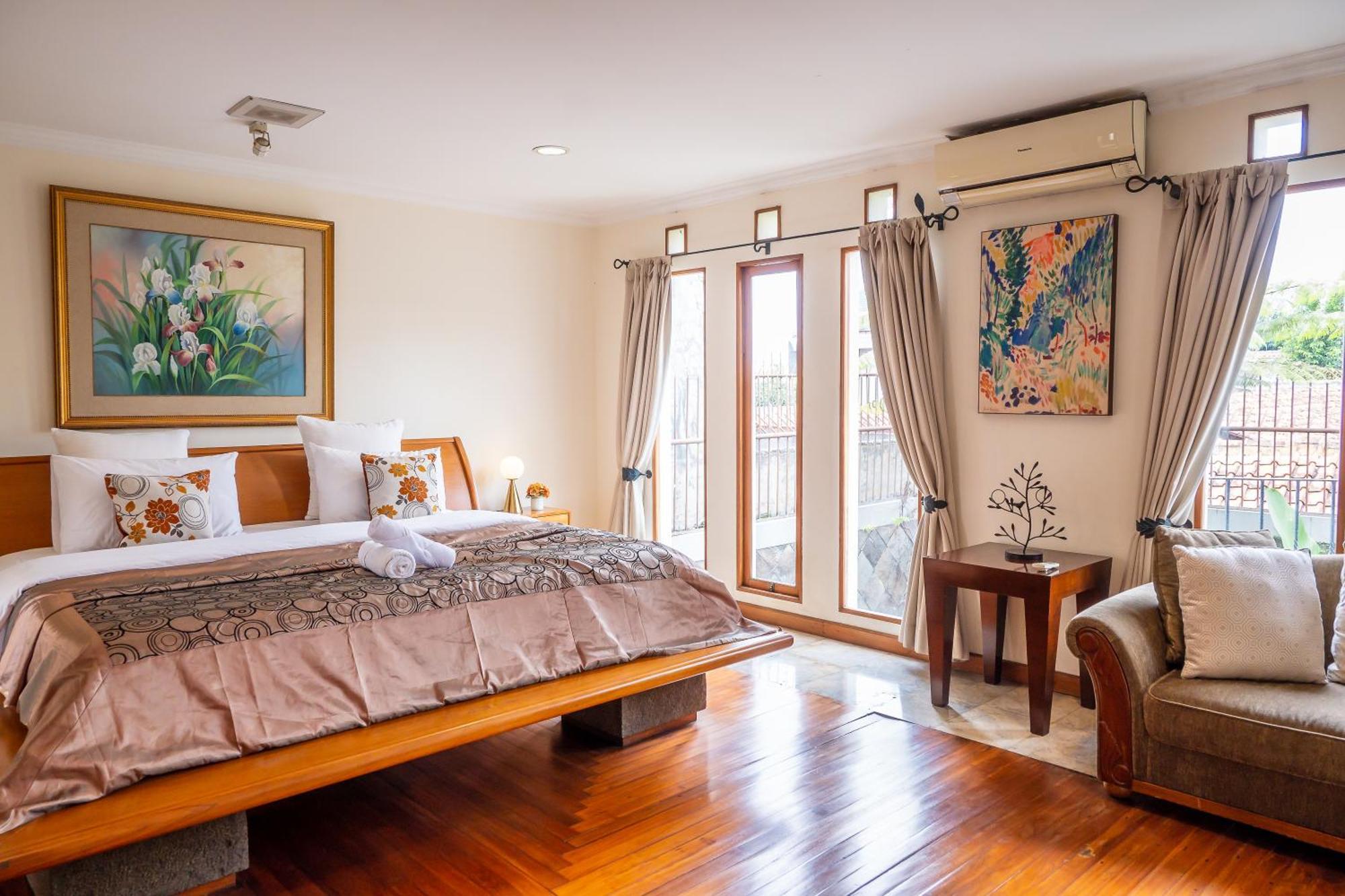 Pasteur Beautiful Luxury Home Bandung Eksteriør billede